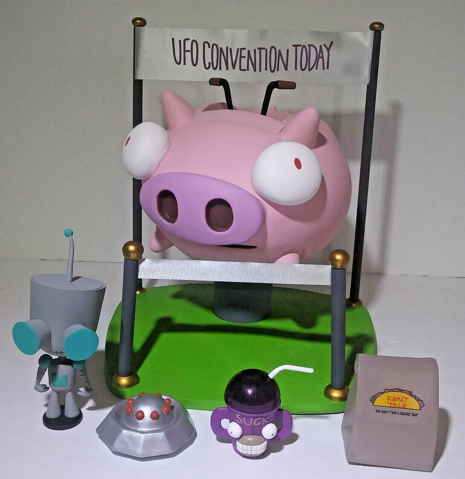 Invader Zim GIR Ride the Pig Loose Action Figure Set Palisades Nickelodeon 2004