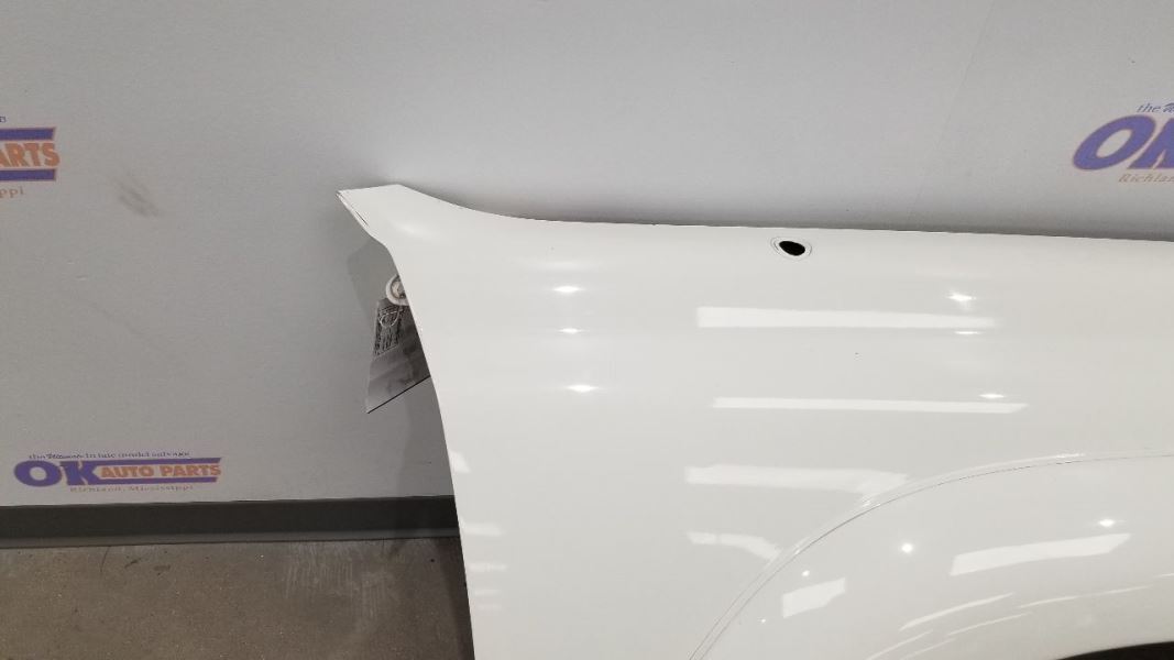 94 TOYOTA LAND CRUISER FJ80 FENDER WITH FLARE FRONT RIGHT PASSENGER