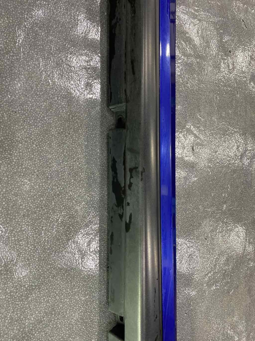 2014 - 2016 MASERATI GHIBLI OEM LEFT ROCKER MOLDING SIDE SKIRT | BLU EMOZIONE