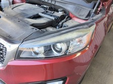 Used Left Headlight Assembly Fits 2016 Kia Sorento Halogen Bar Type Led Accents Used Left Headlight Assembly Fits 2016 Kia Sorento Halogen Bar Type Led Accents