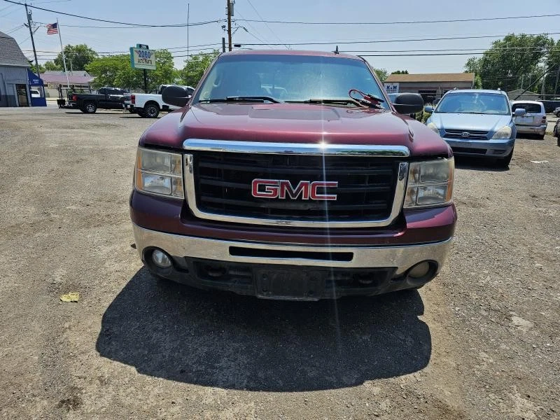 Condenser GMC SIERRA 1500 99 00 01 02 03 04 05 06 07 08 09 10 11 12 13 Foto 2 de 4