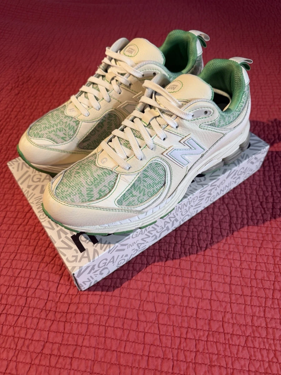 New Balance GANNI x 2002R Turtledove for Sale | Authenticity