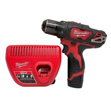 Milwaukee 2407-20 M12 12-Volt Lithium-Ion Cordless 3/8 in. Drill/Driver
