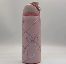 Owala FreeSip Sugar Plum Fairy 32 Oz Water Bottle Holiday Collection Pink