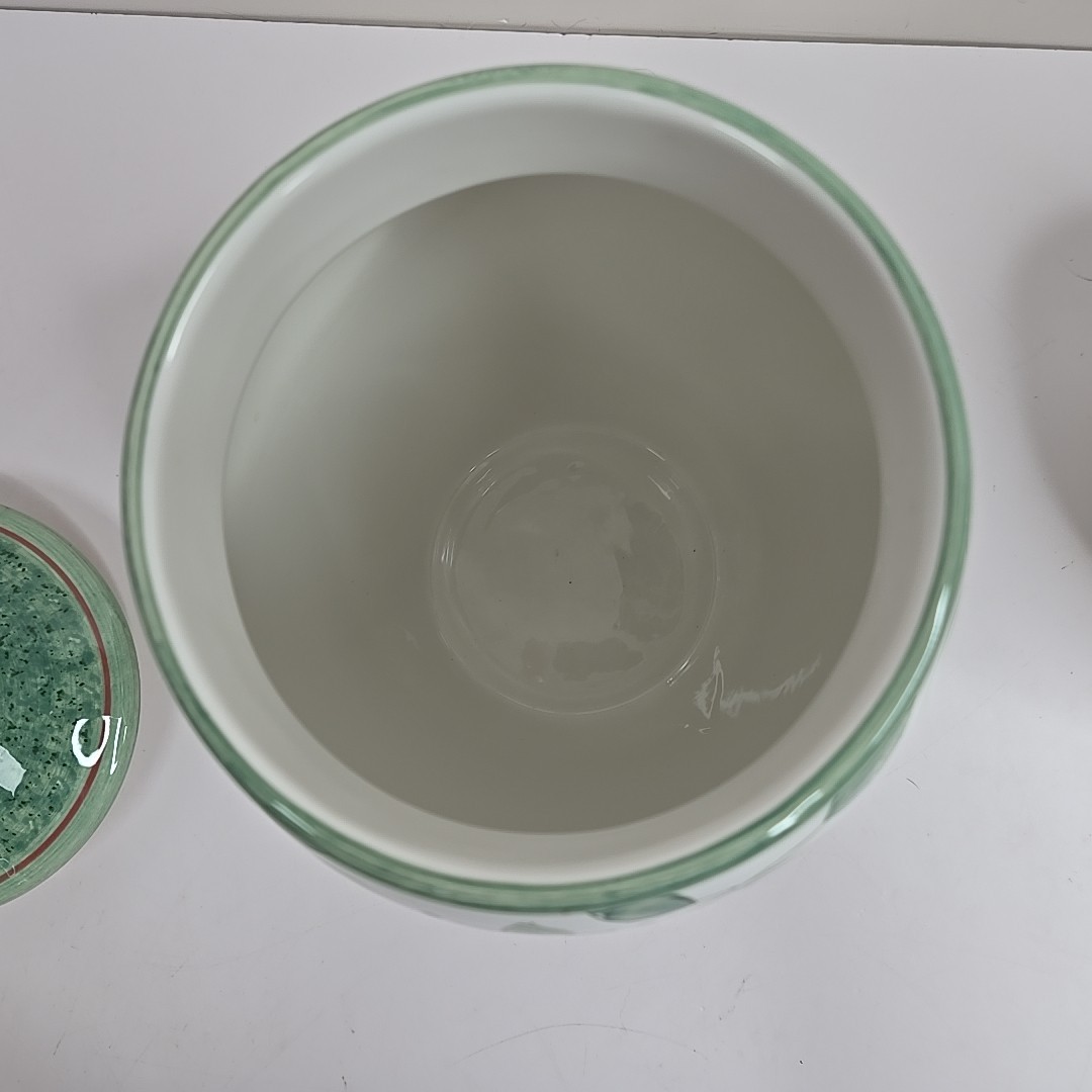 Picture 4 of 19