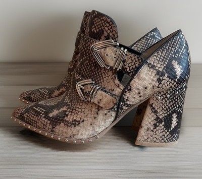 Gianni Bini Jam Out Snake Buckle Booties Size 10M