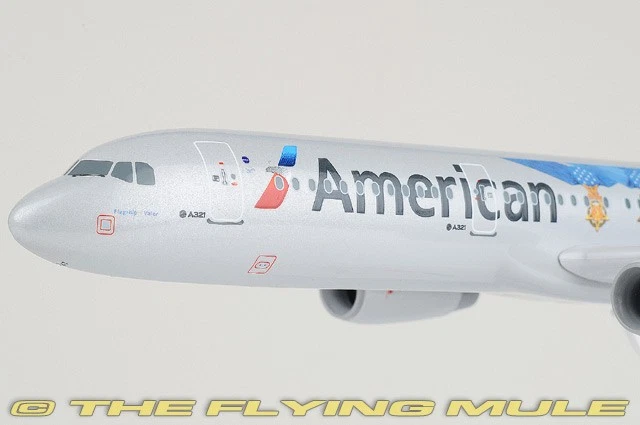 Skymarks 1:150 A321 American Airlines Flagship Valor Foto 3 de 4