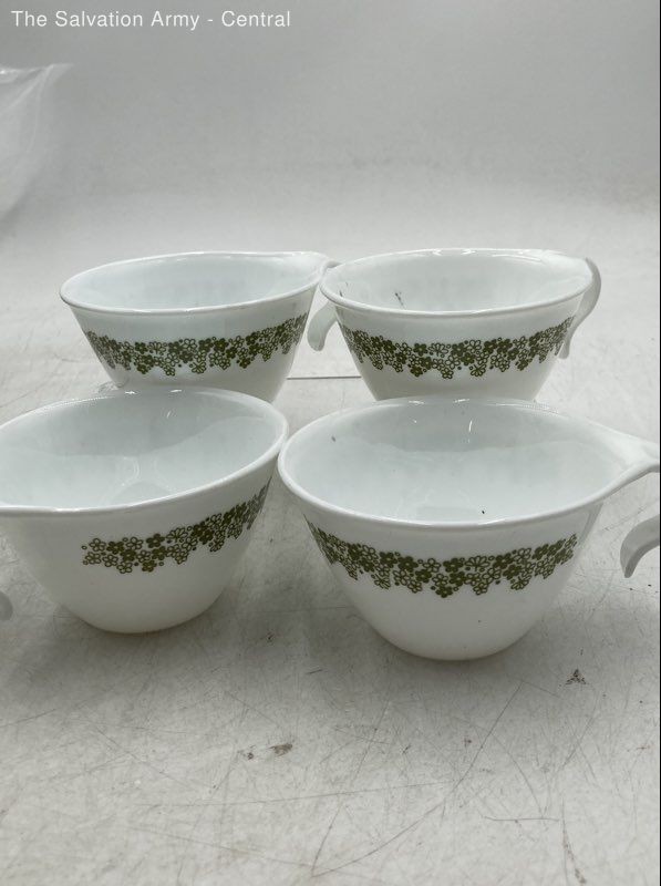 Vintage Corelle By Corning White Spring Blossom Crazy Daisy Tea Cups Lot Of 4