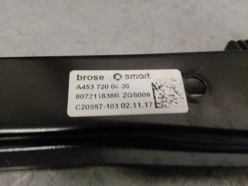 A4537200400 alzacristalli anteriore sinistro per SMART FORTWO COUPE (453) 2014 - Immagine 4 di 4