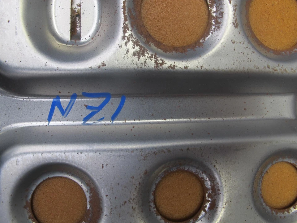 90-96 NISSAN Z32 300ZX 2+2 REAR SEAT UPPER & LOWER LEATHER CUSHION OEM - Image 2 of 4