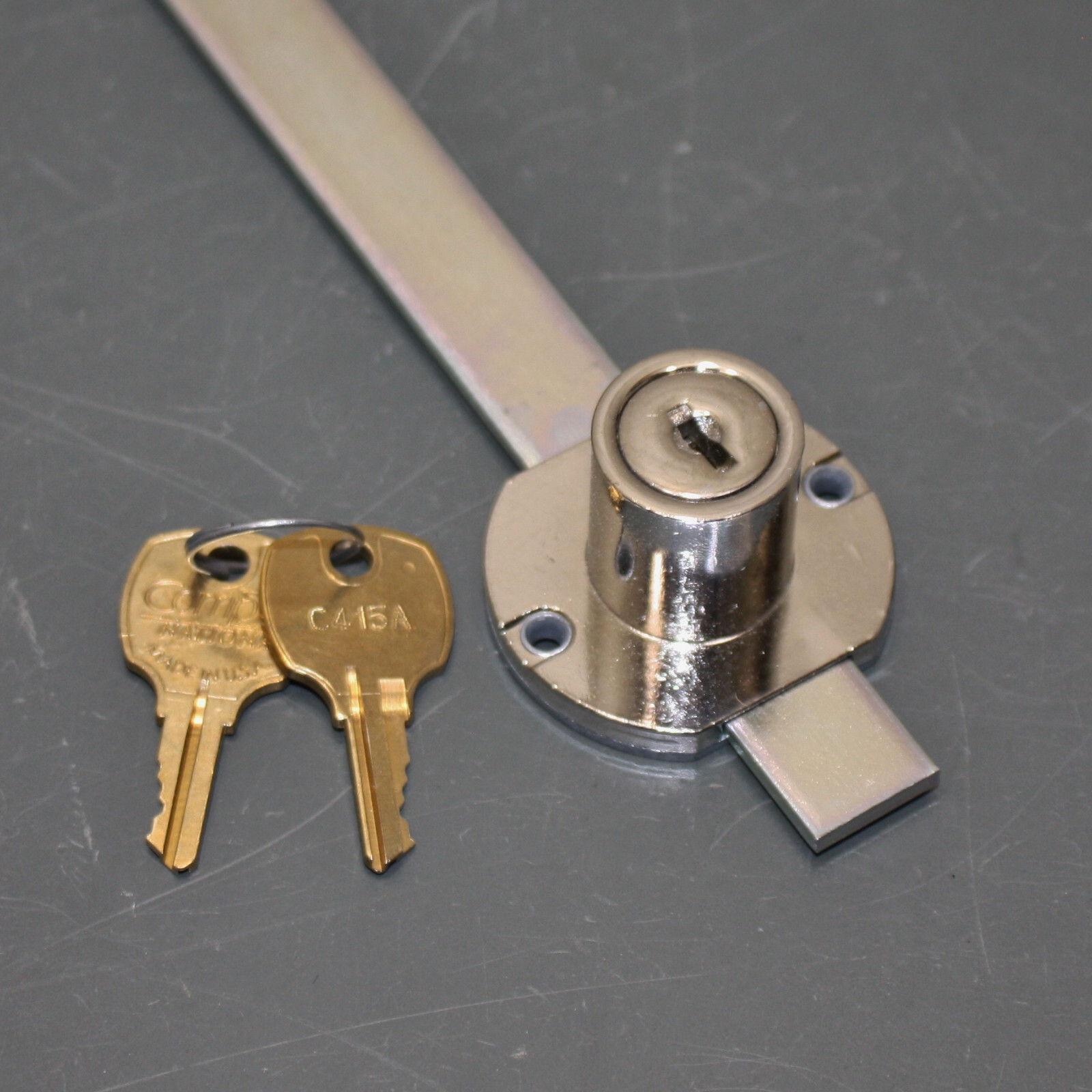 Compx National Disc Tumbler Gang Lock D8090C415A14A, 24" Bar,