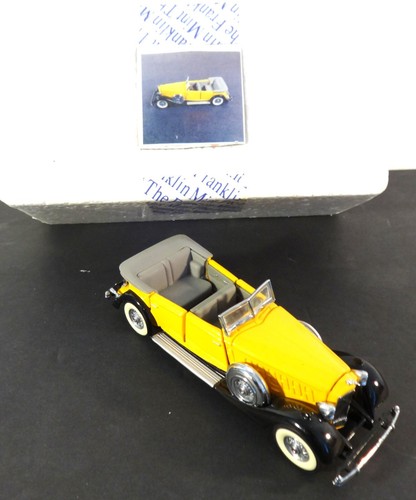 *(1) Franklin Mint 1934 Packard Convertible: World’s Great Classic Cars (1:43) - Picture 4 of 21