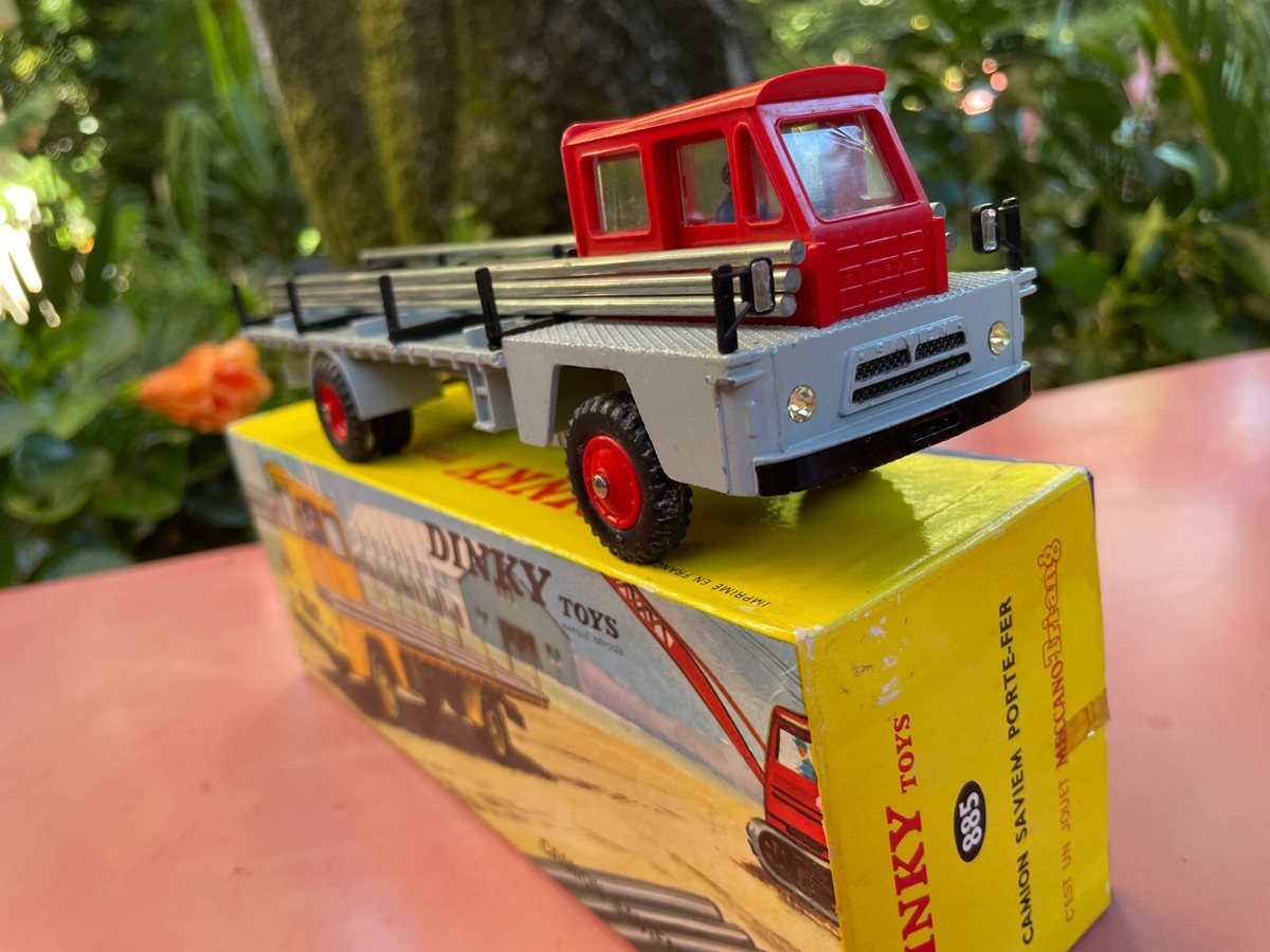 ミニカー DINKY No.885 PORTE FERS SAVIEM 57 ミニカー DINKY No.885 PORTE FERS SAVIEM 57 DINKY TOYS FRANCE