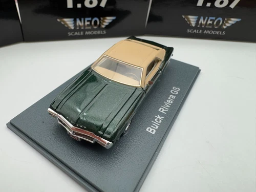 Neo 1/87 Scale Buick Riviera GS Green Resin car model - Picture 2 of 6
