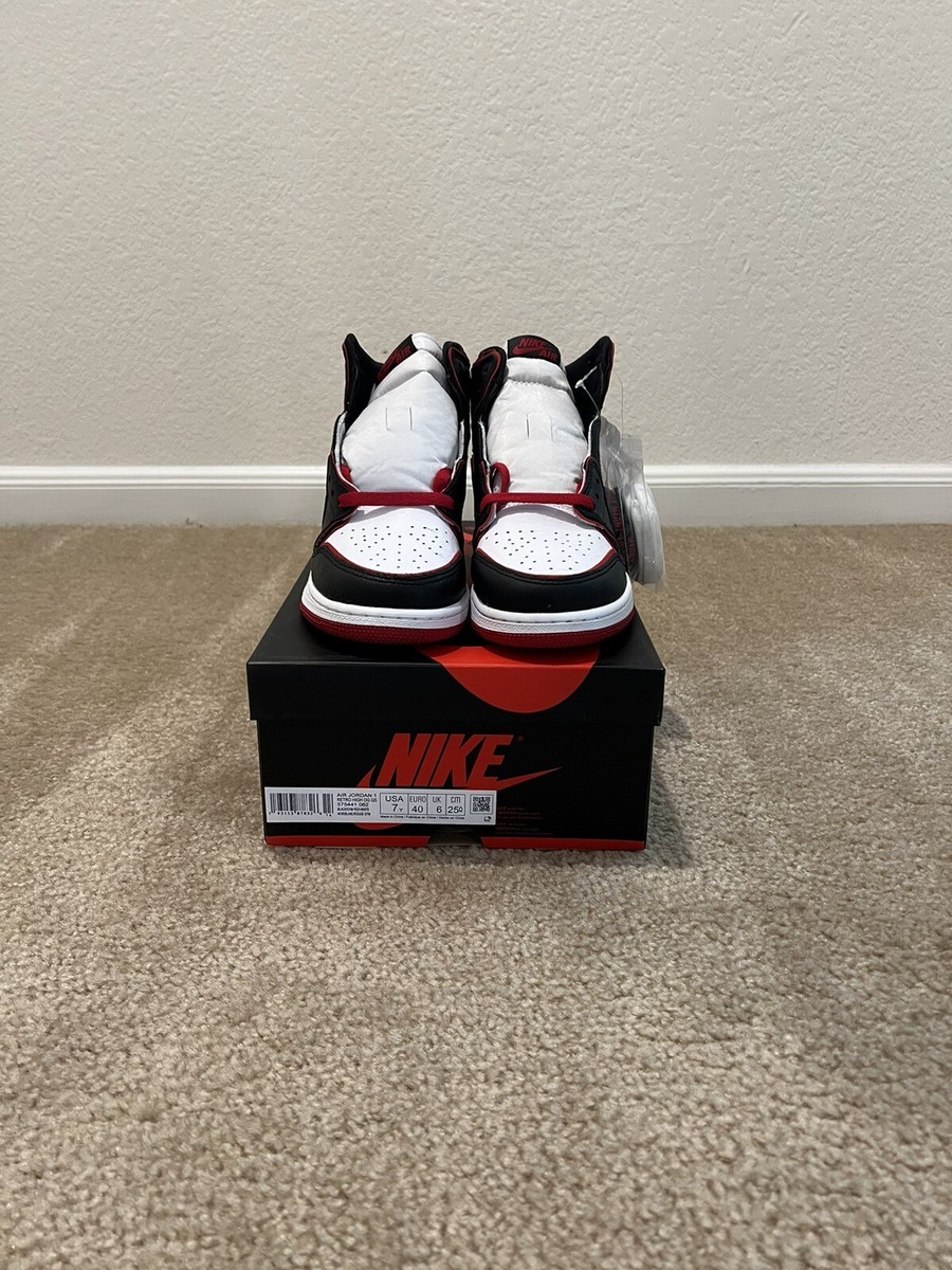 jordan 1 bloodline size 7