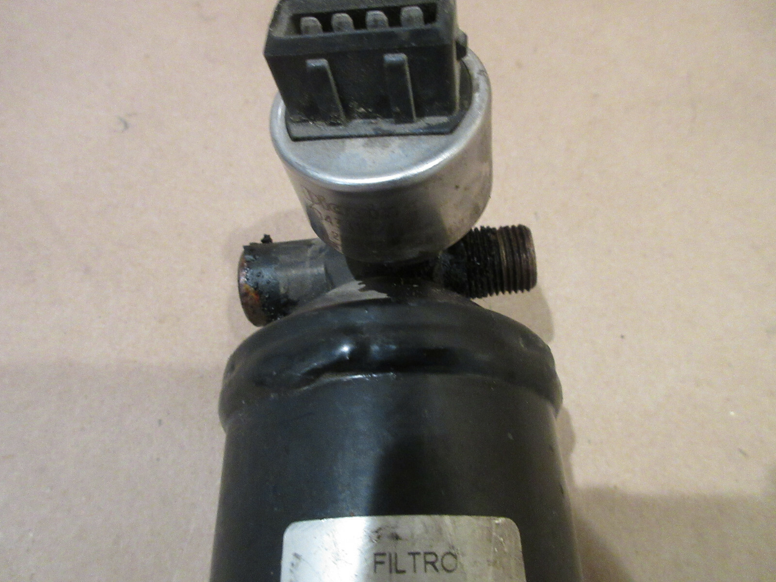 Ferrari 550-575 A/C Dryer Bottle With Pressure Switch P/N 64894200