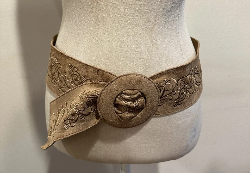 Cinturón retro bordado gamuza sintética J. Jill talla S Foto 2 de 4