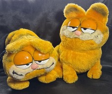 Garfield Vintage 1981 Dakin Lot Of 2 Plush Feature United Syndicate Inc.