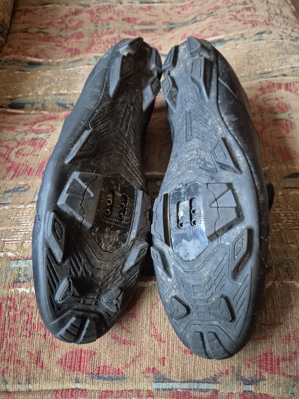 Shimano XC3 (SH-XC300) MTB BOA Cycling Shoes EU 42 with SM-SH51 Cleats