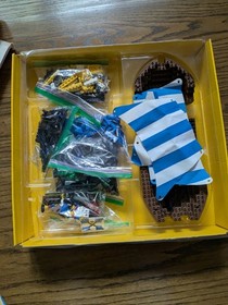 LEGO Pirates 6274 Caribbean Clipper with Instructions and Box 
