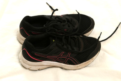 ASICS JOLT 3 Sportschuh Sneaker schwarz 1012A908 - 36 (#Y747)