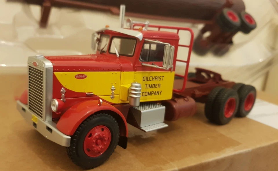 Camion Americano 1:43 Peterbilt 281 1962 De Agostini Altaya N°1  - Immagine 4 di 4