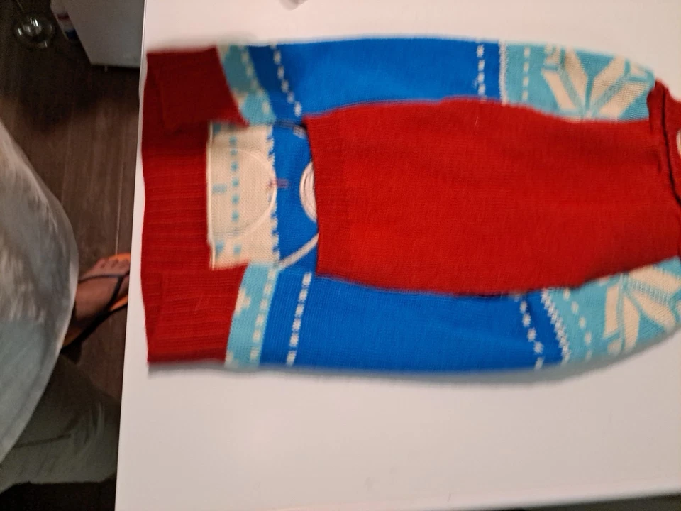 PACOTE Suéter de Natal para Cachorro Veado Caudas de Férias GRANDE + Meias Quentes de Inverno - Imagem 4 de 4