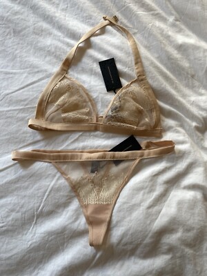 Kiki de Montparnasse Esprit dusty pink lace bra and thong set $450