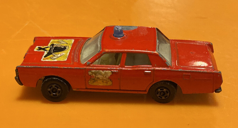 Matchbox Lesney No. 59 FORD GALAXIE Fire Chief - Made in England - Vintage - Collection