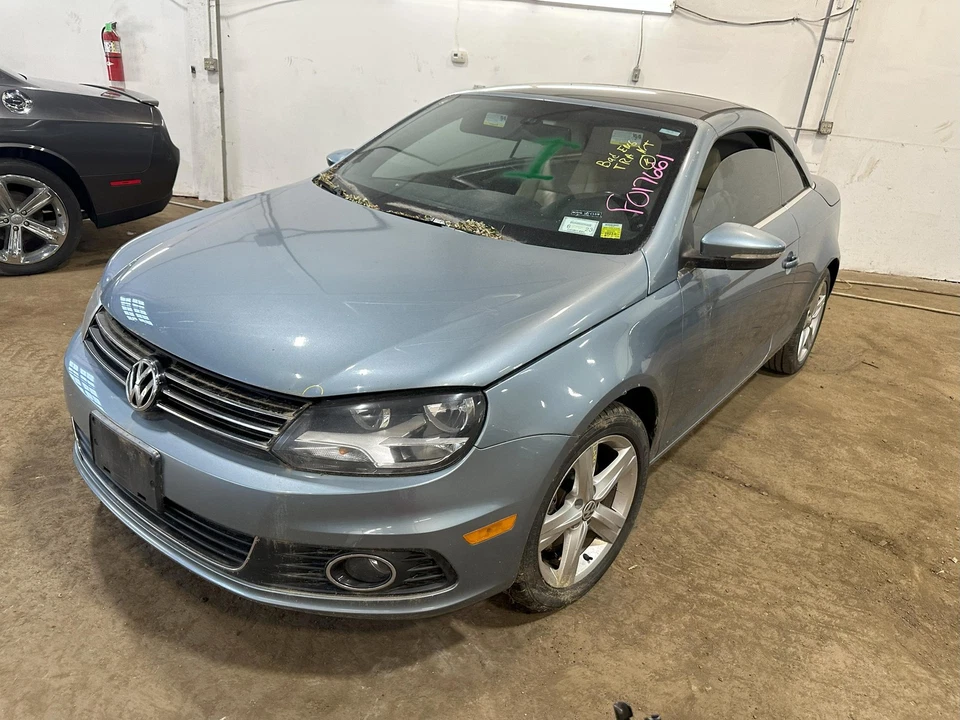 Used Engine Coolant Reservoir fits: 2012 Volkswagen Eos  Grade A - Image 4 of 4