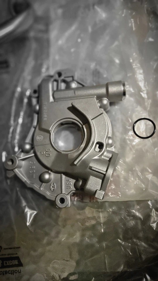 Conjunto de bomba de aceite y pantalla Ford F-150 2011-2014 5,0 L - Melling 395-376S Foto 2 de 4