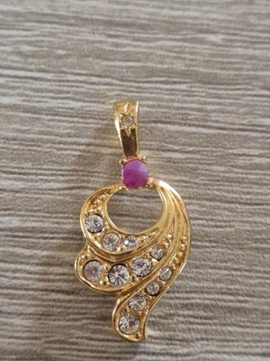 Rubin & simulierter Diamant ''Maria Giovanni'' Anhänger vergoldet