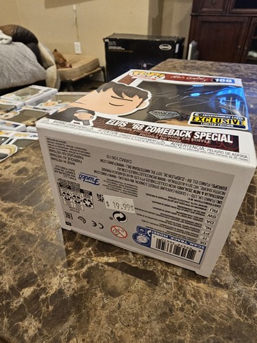 Funko Pop! Rocks 188 Elvis 68 Comeback Spcl Diamond Entertainment Earth **SIGNIERT - Bild 4 von 9
