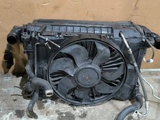 Mercedes-Benz E W212 2016 Diesel Wasserkühler Kühlerpaket A2045011582 AAI28469 Mercedes-Benz E W212 2016 Diesel Wasserkühler Kühlerpaket A2045011582 AAI28469
