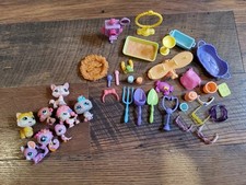 Littlest Pet Shop Lot 8 Figures And Many Accessories Bundle Y2K LPS