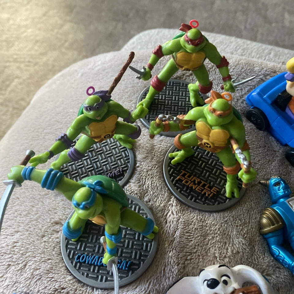 Lote de juguetes más de 150 dibujos animados mixtos Disney comida rápida PVC plástico retro usados vintage  Foto 3 de 4