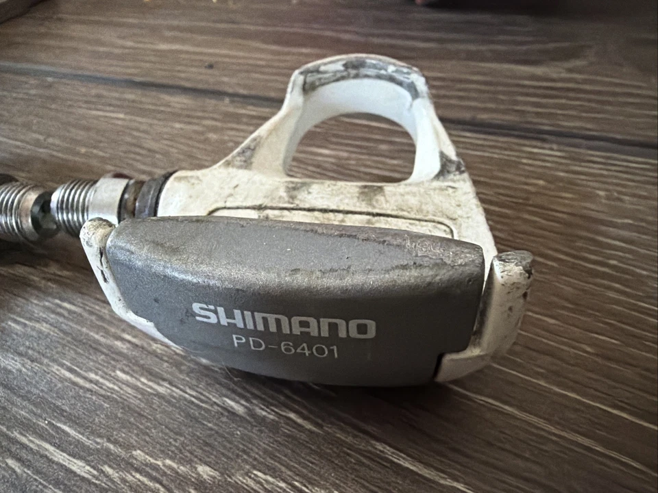 Pedales de bicicleta de carretera Shimano Ultegra PD-6401 de colección 9/16" - Se ven compatibles con Delta Foto 3 de 4