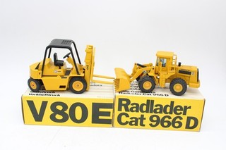 F Boxed NZG 1:25 Scale Diecast Models Inc No237 CAT 966D No 182 V80E