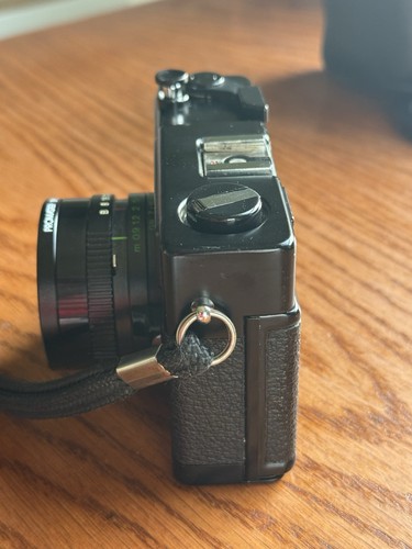 VIVITAR 35ES Rangefinder 35mm film Camera 40mm f1.7 WORKING TESTED CLEAN - Picture 9 of 24