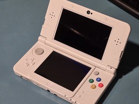 Nintendo New 3DS Super Mario Edition Handheld System - White