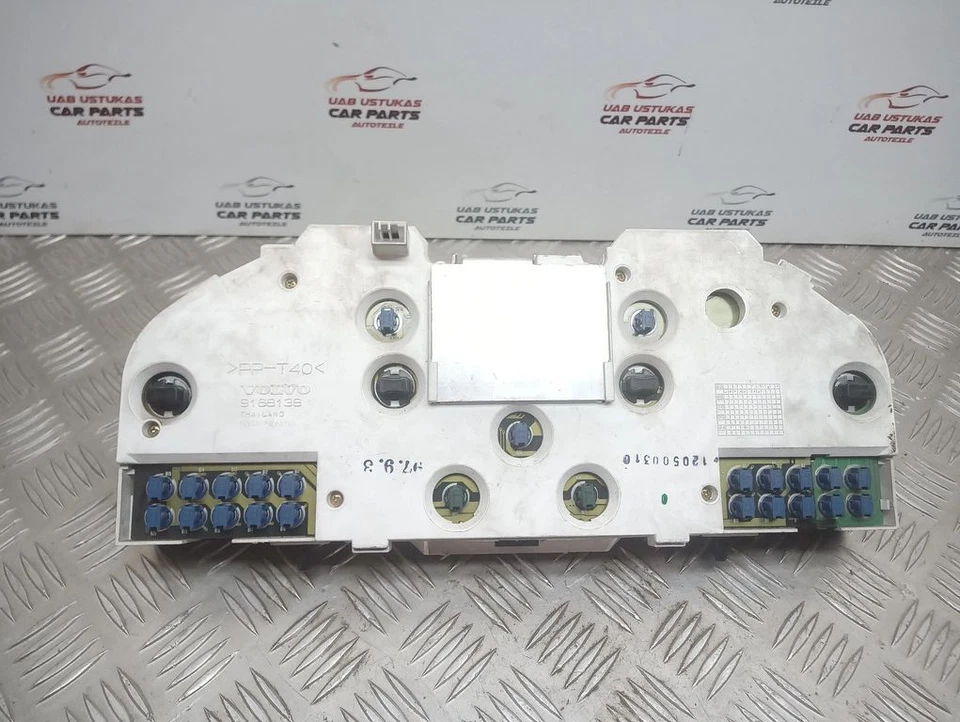 Velocímetro diésel cabina Volvo S70 V70 XC 1998 UST1010 Foto 4 de 4