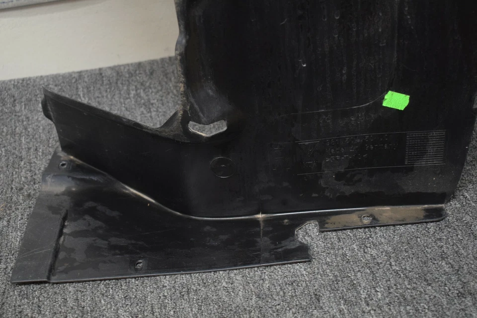 2013-2016 PORSCHE 911 RIGHT SIDE WHEEL HOUSE LINER FACTORY OEM - Image 3 of 4