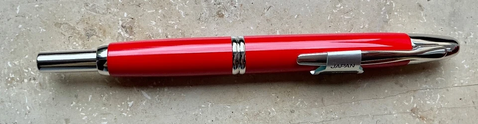 PILOT Capless Jahresedition, limitiert,  Füllhalter + Buch - Bild 2 von 4