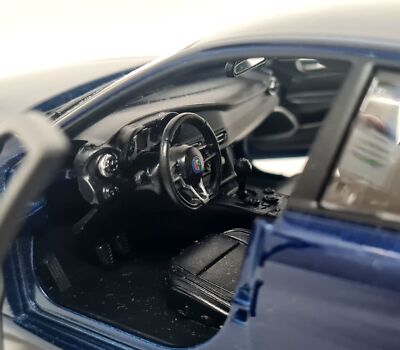 Bburago 1:24 Alfa Romeo Stelvio modrá 18-21086