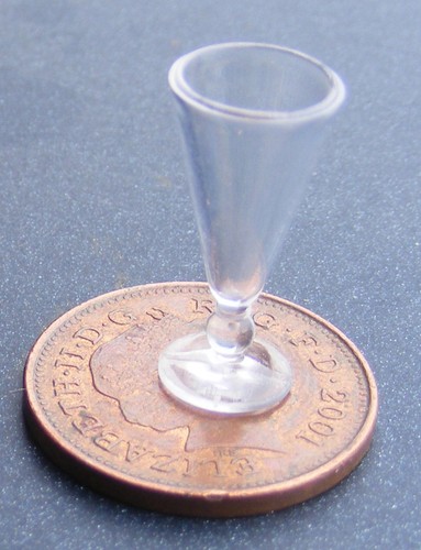 1:12 Échelle Plastique Buvant Verre Lager Tumdee Poupées Cuisine Maison L17