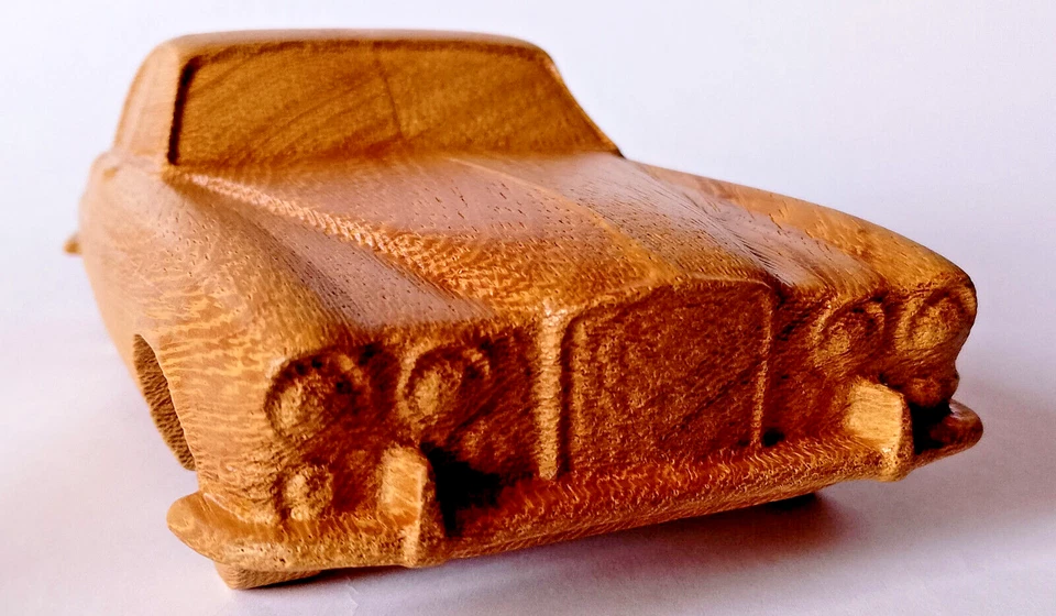 Jaguar Mark X 420 G - 1:16 Modello in Scala in Legno Replica da Collezione - Immagine 2 di 4