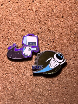 Disney wall-E Booster M-O And EVE Pins Lot Of 2