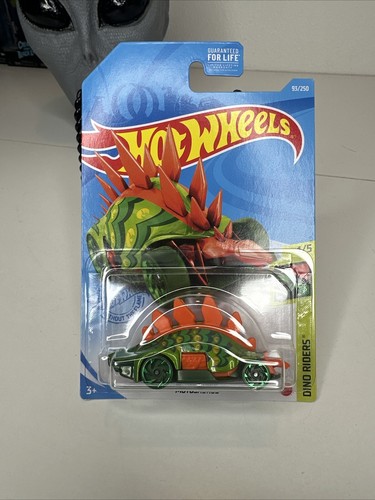 TWO 2021 Hot Wheels DINO RIDERS 4/5 Treasure Hunt Motosaurus 93/250 Rare - Picture 11 of 18