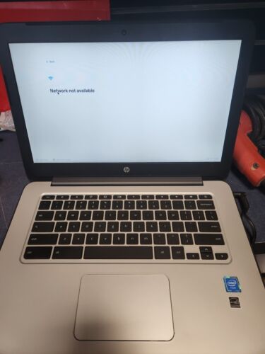 HP  14 G4 Chromebook, 16GB SSD, 4GB RAM, WiFi, , 14inch screen  - Picture 1 of 12