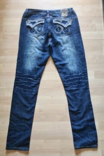 DEREON Jeans Distressed Skinny Leg Medium Wash Denim Size 11/12 Flap Pocket NWT - Picture 3 of 11